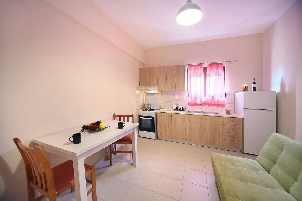 Sfakia Thea Apartments מראה חיצוני תמונה